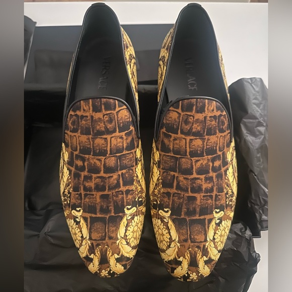 Versace Gold and Black Ornate Belt